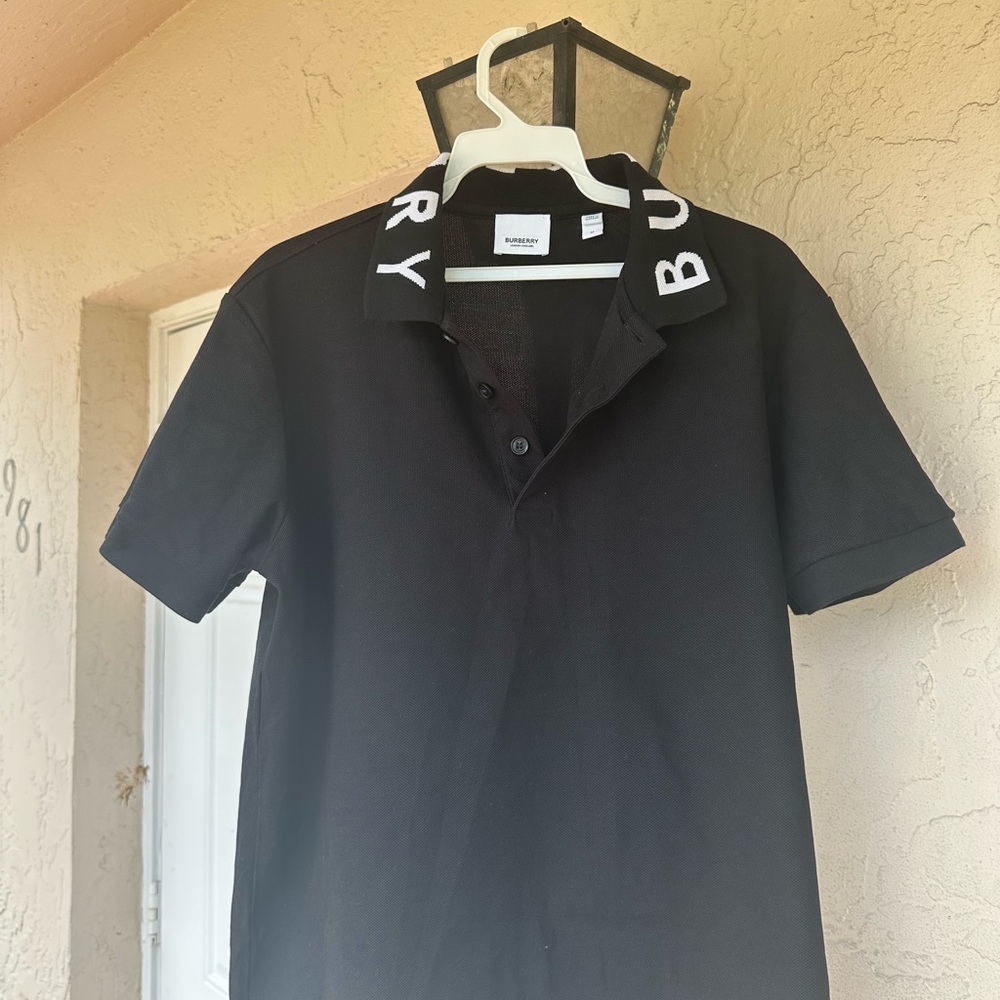 Burberry Black Polo Shirt Classic Style